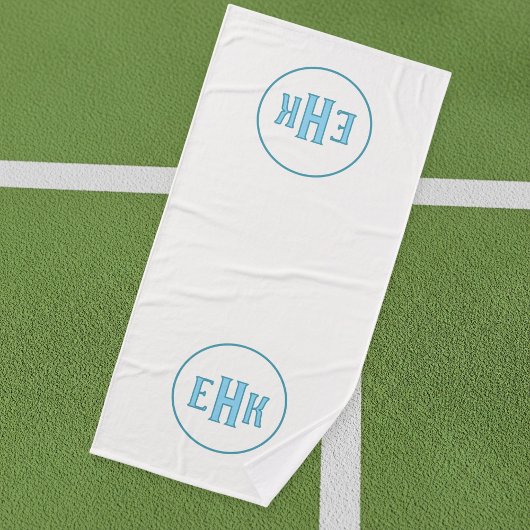 Custom White Towel with Initials Badehandtuch