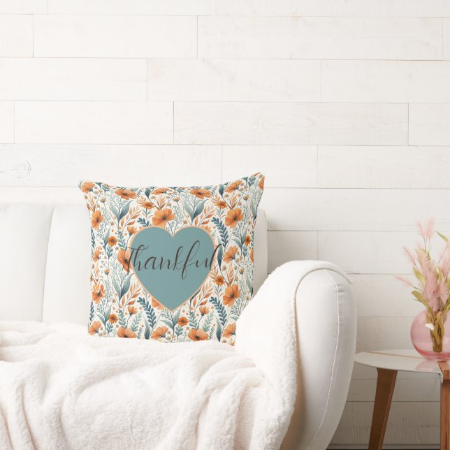 Custom Wildflower Botanical Boho Floral Watercolor Kissen (Liege)