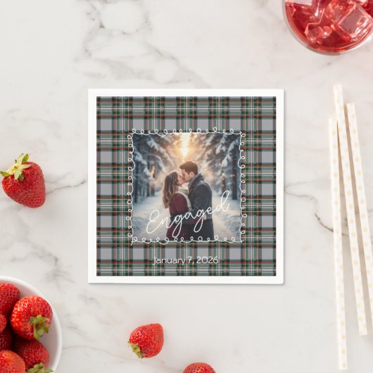 Custom Winter Engagement Photo Card with Tartan Serviette (Beispiel)