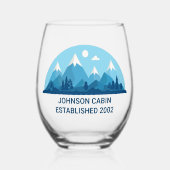 Custom Winter Family Kabine Blue Snowy Mountain Weinglas Ohne Stiel (Vorderseite)