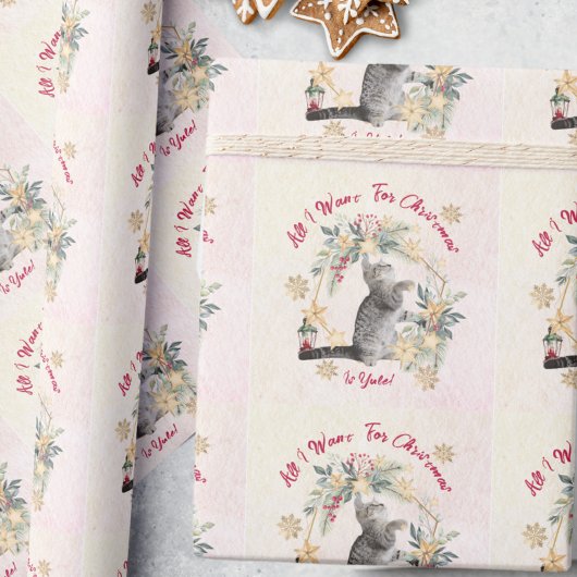 Custom Winter Foliage Lantern Christmas Cat Geschenkpapier
