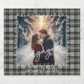 Custom Winter Tartan Engagement Photo Champagne Schaumweinetikett (Einzelnes Label)