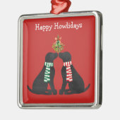 Custom Xmas Black Labradors Kissing Mistletoe Silbernes Ornament (Links)