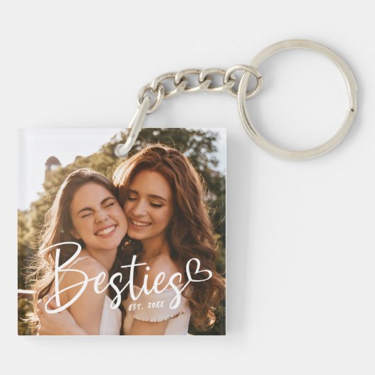 Custom Year Besties BESTE FREUNDIN Modernes Script Schlüsselanhänger (Rückseite)