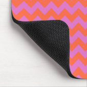 Custom Zigzag Mousepad, Magenta Orange Chevrons Mousepad (Ecke)