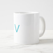 Customised letter V mug Jumbo-Tasse (Vorderseite Rechts)