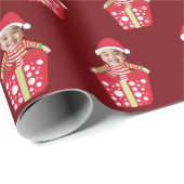 Customizable Children's Face Photo Red Christmas Geschenkpapier (Rolleneckpunkt)