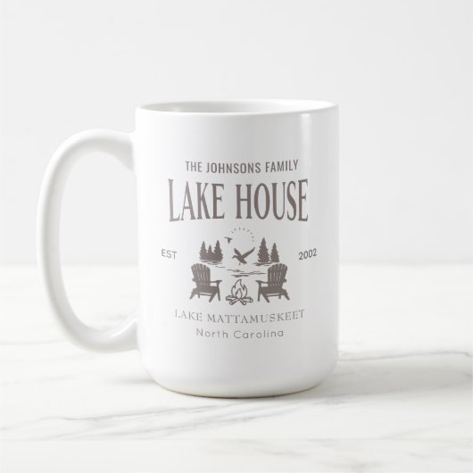 Customizable Lake House House Warming Gift 15oz Kaffeetasse (Links)