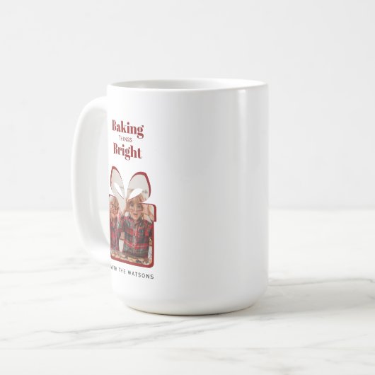 Customizable Red Christmas Photo Mug Kaffeetasse (Vorderseite Links)