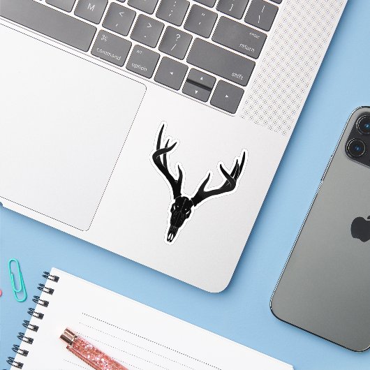 Customizable White-Tailed Deer Skull Aufkleber (Laptop mit iPhone)