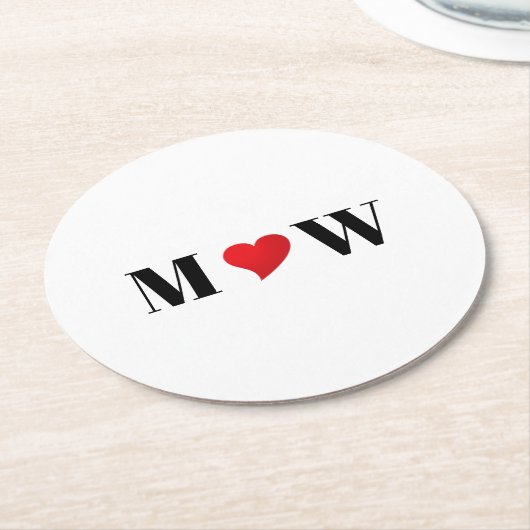 Customize Ehepaar A Loves B red heart Runder Pappuntersetzer (Angewinkelt)