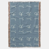 Customized Blue White Rope Knot Monogram Soft Warm Decke (Vorderseite Vertikal)