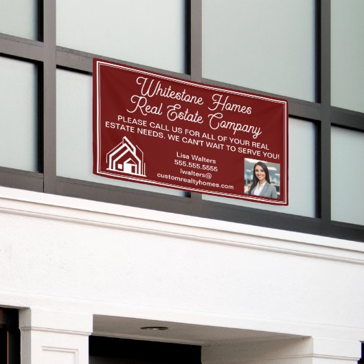 Customized Burgundy Real Estate Company Marketing Banner (Äußeres Gebäude)