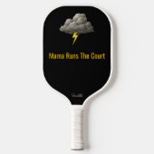 Customized Mama Runs The Court Pickleball Mom Gift Schläger (Vorderseite)
