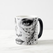 Customized Music Sheet Face Art Black White Artist Verwandlungstasse (VorderseiteRechts)