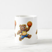 Cute 3D Teddy Bear Playing Basketball – Adorable S Kaffeetasse (Mittel)