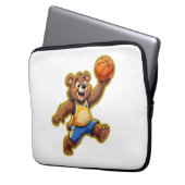 Cute 3D Teddy Bear Playing Basketball – Adorable S Laptopschutzhülle (Vorderseite Links)