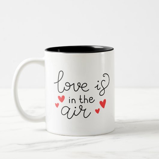 Cute Adorable Couple Love Air Romantic Playful  Zweifarbige Tasse (Links)