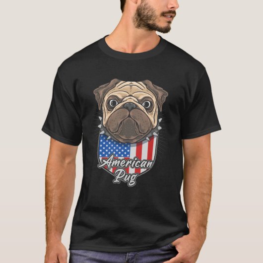 Cute American Pug with USA Flag Shield Background  T-Shirt (Vorderseite)