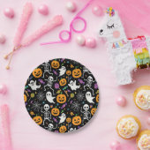 Cute and Creepy Skeletons For Halloween Pappteller (Party)