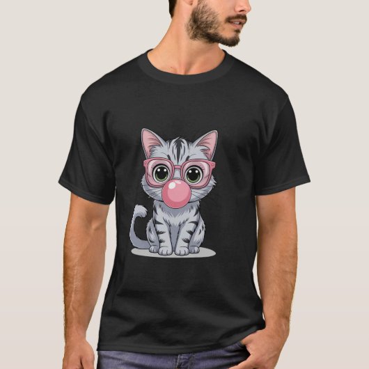 Cute and Funny Cat Pink Sunglasses And Blowing Bub T-Shirt (Vorderseite)