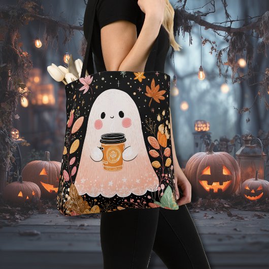 Cute Autumn Ghost with Pumpkin Coffee – Cozy Fall Tasche