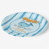 Cute Baby Blue Whale 1st Birthday Pappteller (Schrägansicht)
