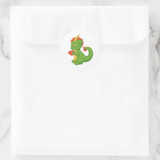 Cute Baby Dragon Holding Cup Runder Aufkleber (Tasche)