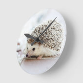 Cute Baby Hedgehog Runde Wanduhr (Winkel)