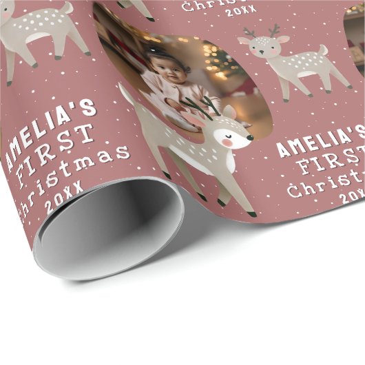 Cute Baby's 1st Christmas Photo Reindeer Geschenkpapier (Rolleneckpunkt)