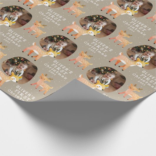 Cute Baby's 1st Christmas Photo Reindeer Geschenkpapier (Ecke)