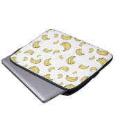 Cute Banana Pattern | Hand Drawn Banana Aesthetic  Laptopschutzhülle (Vorne Knopf)