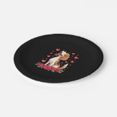 Cute Beagle with Red Roses Hearts Floral Valentine Pappteller (Schrägansicht)