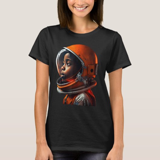 Cute Black Boy Wearing Spacesuit T-Shirt (Vorderseite)