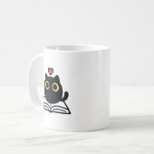 Cute Black Kawaii Cat Reading Book Cartoon Kaffeetasse (Vorderseite Links)