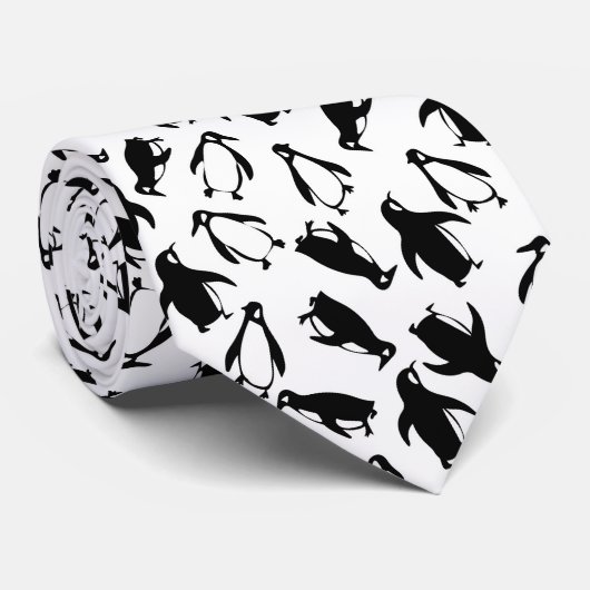 Cute black white penguin pattern white background krawatte (Gerollt)