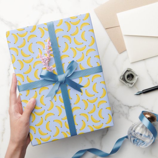 Cute Blue And Yellow Banana Fruit Pattern Geschenkpapier (Schenken)