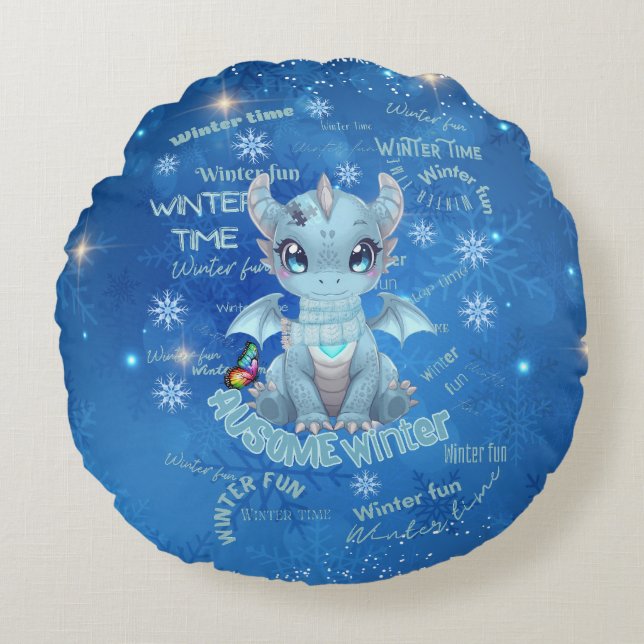 Cute Blue Winter Dragon – Magical Snowflake Rundes Kissen (Vorderseite)