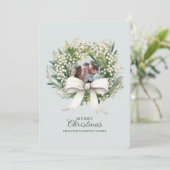 Cute Bow Wreath Photo Christmas Feiertagskarte (Stehend Vorderseite)