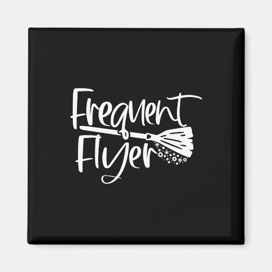 Cute Broomstick Fretent Flyer Witch Halloween Magnet (Vorne)