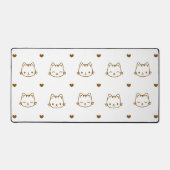 Cute Brown and White Cat and Heart Pattern Schreibtischunterlage (Vorderseite)