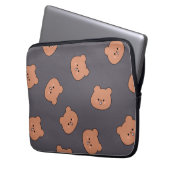 Cute Brown Teddy Bear Face Pattern Dark Blue Laptopschutzhülle (Vorderseite Links)