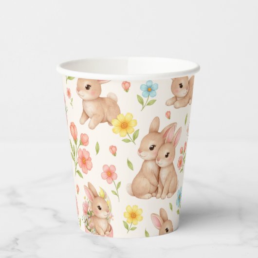 Cute Bunnies and Flowers Pattern Pappbecher (Links)
