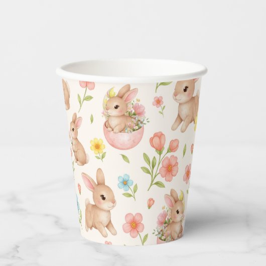 Cute Bunnies and Flowers Pattern Pappbecher (Vorderseite)