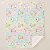 Cute Bunny Chick & Lamb Easter Pattern Sherpadecke (Vorderseite)