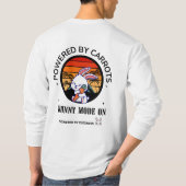Cute Bunny Hugging Carrot Retro Sunset T-Shirt (Rückseite)
