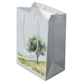 Cute Bunny Meadow with Tree Birthday Mittlere Geschenktüte (Rückseite Schrägansicht)