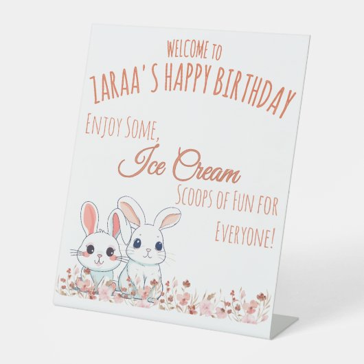 Cute Bunny Sockelschild (Vorderseite)