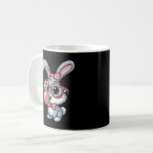 Cute Bunny with Glasses Blowing Bubble Gum Kaffeetasse (Vorderseite Links)