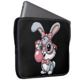Cute Bunny with Glasses Blowing Bubble Gum Laptopschutzhülle (Vorne Rechts)